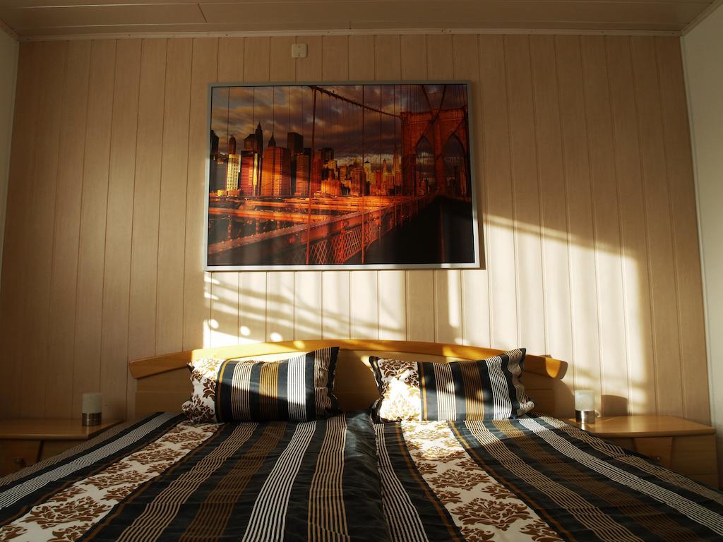 Ferienwohnung Beate 1 Ziemetshausen Δωμάτιο φωτογραφία